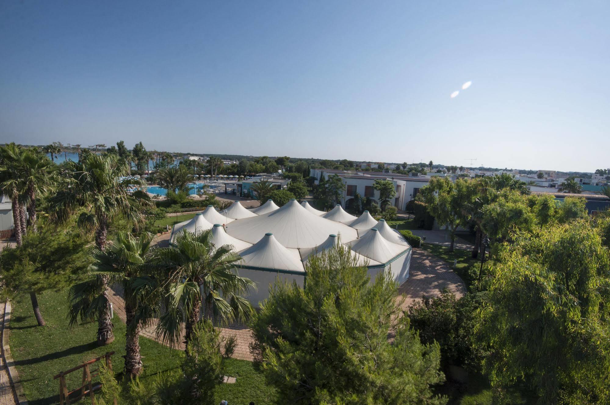 Blu Salento Village Sant Isidoro (Apulia) Exterior foto